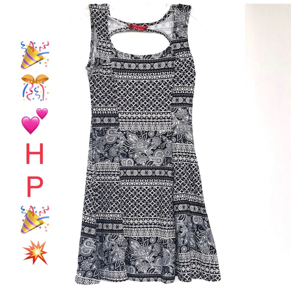 🎉💕2X HP💕🎉🔥 Hot 💋 kiss Key hole back mini 👗 Size S